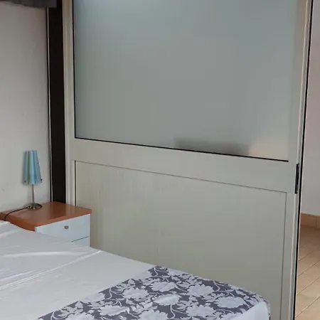 Basement Guest house *