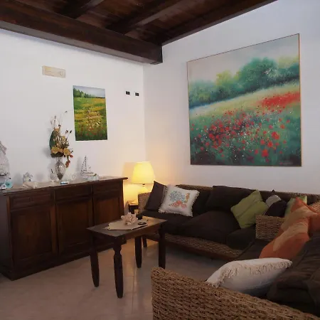 بيت ضيافة Locanda Rooms